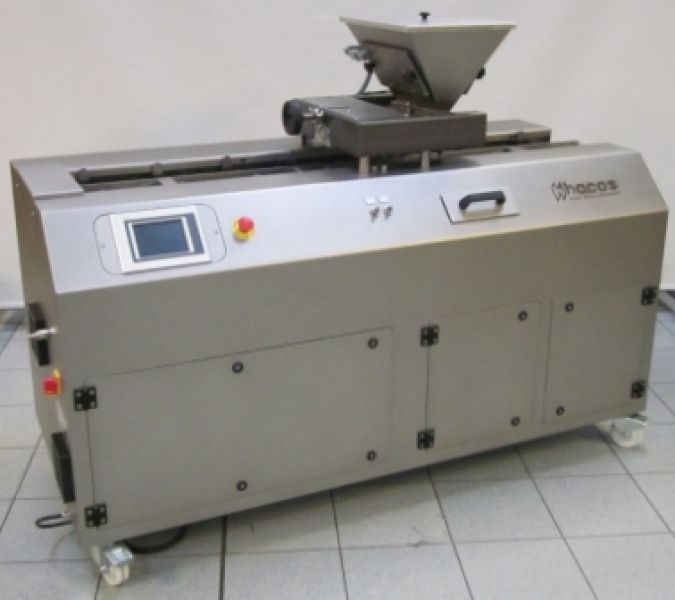 Dugattyús töltőanyag krémek formába töltéséhez