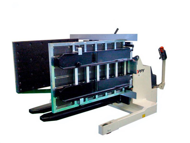 Všestranný mobilní obraceč palet