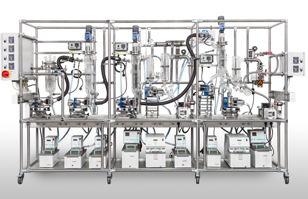 Laboratory multi-stage distiller