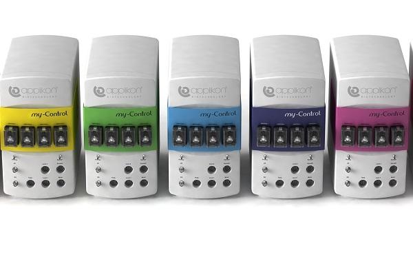 Řídicí jednotka bioreaktoru v malém měřítku