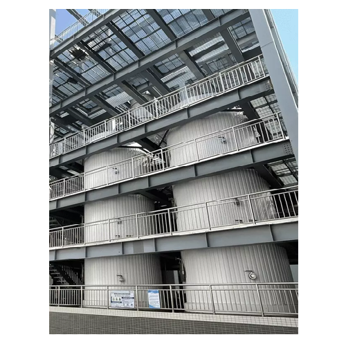 Chromatografický proces pro průmyslovou separaci s vysokou čistotou