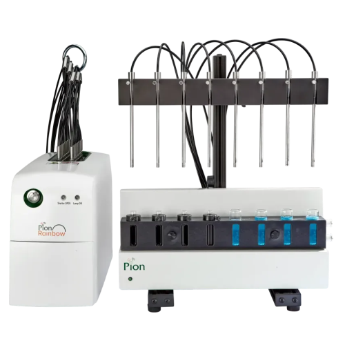 Uv monitoring system for small volume dissolution studies
