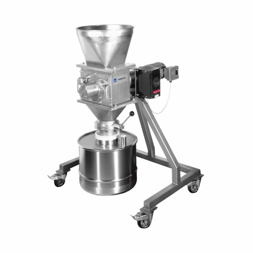 Flake crusher for hygroscopic substances and lumped salts